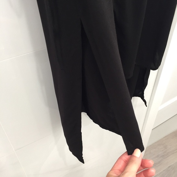 ⚡️NWOT⚡️ Long sleeveless top - Picture 5 of 5